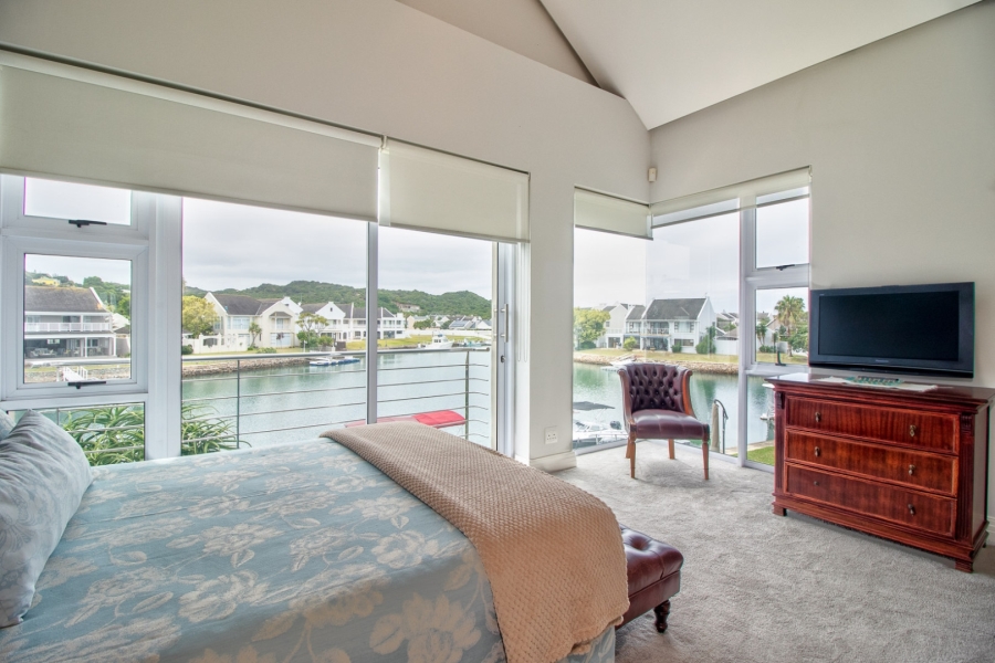 5 Bedroom Property for Sale in Royal Alfred Marina Eastern Cape